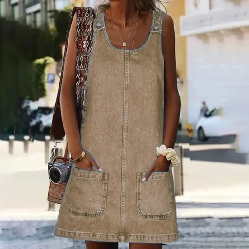 Alina – Sleeveless Mini Dress with Round Square Neckline