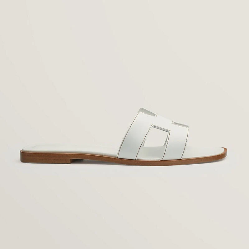 Amelia – Flat Strap Sandals with Non-Slip Sole - Image 4