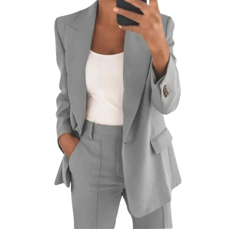 Amelia – Fitted Blazer with Long Sleeves & Folded Collar - Image 6
