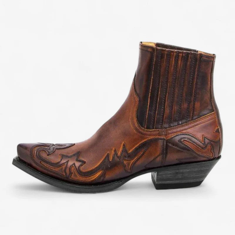 Borrin – Cowboy Ankle Boots with Pointed Toe
