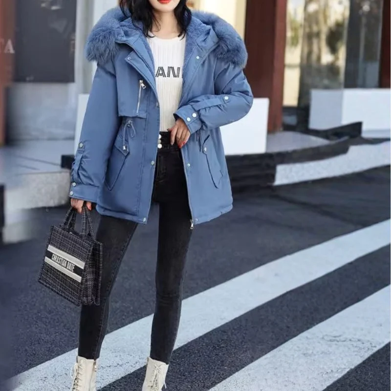 Femke – Padded jacket with fur collar and multiple pockets - Image 7