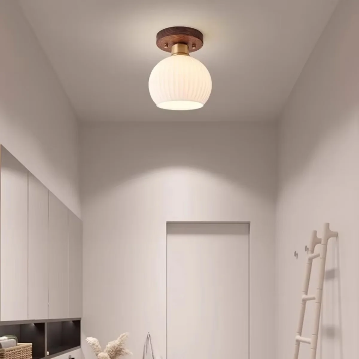 GlowBend – Round Glass Ceiling Lamp - Image 3