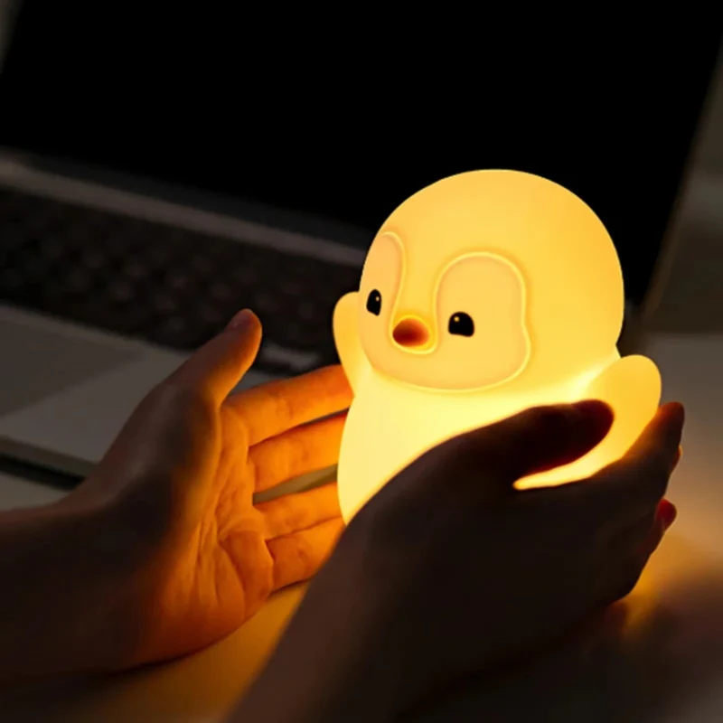 GlowPenguin – LED Table Lamp Penguin Rechargeable - Image 4