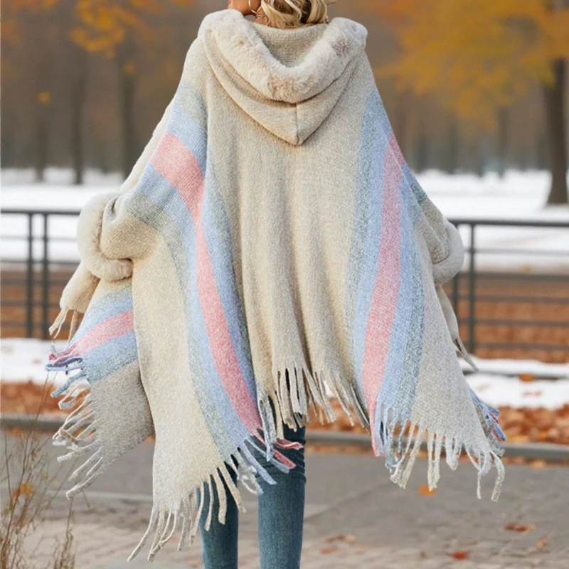 Grace – Long Sleeve Poncho with Faux Fur Collar - Image 5