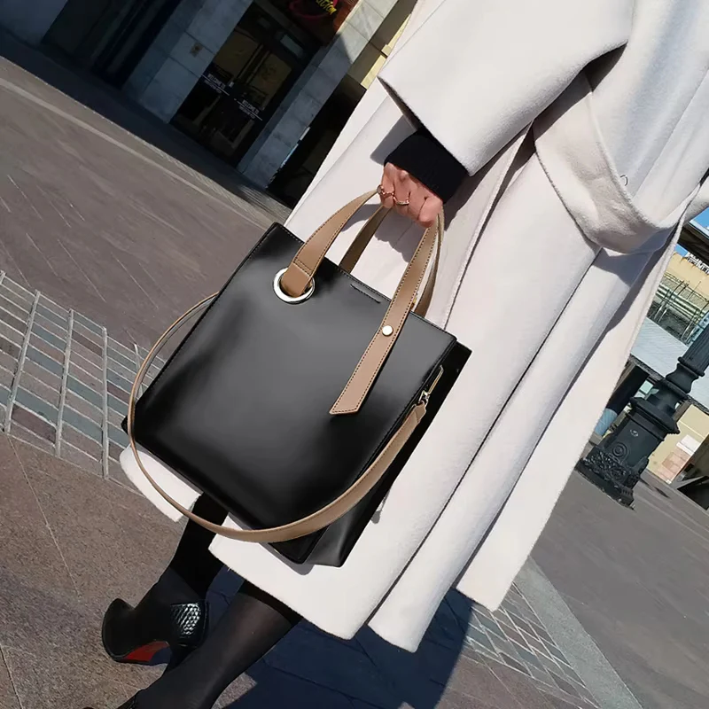 Hallie – Large Tote Bag with Adjustable Shoulder Strap & Handle - Image 4