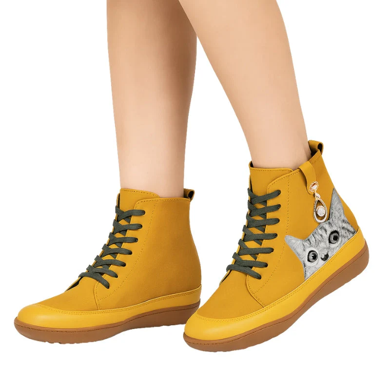 Hannah – Ankle Boots with Round Toe and Cat Motif - Image 2