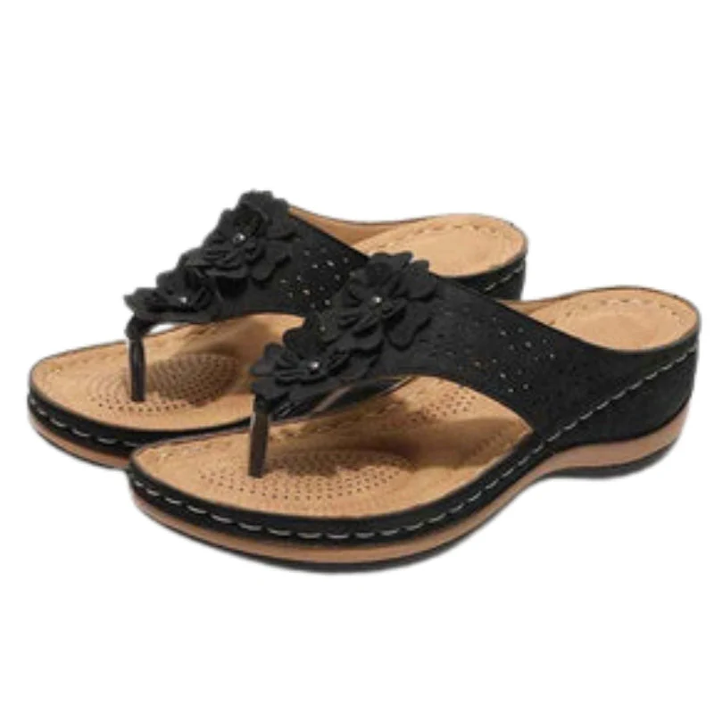 Isaura – Sandals with Thick Sole + Floral Pattern and Open Toe