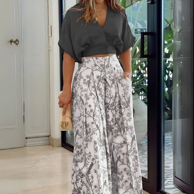 Jessica – Two-Piece Set with Floral Print & Wide-Leg Trousers - Image 10