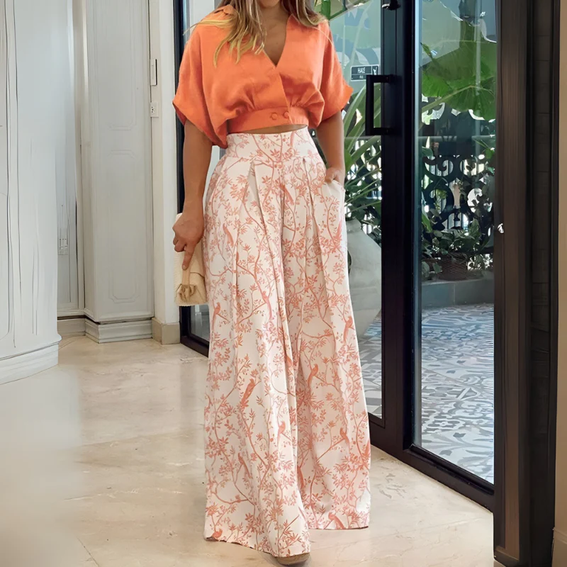 Jessica – Two-Piece Set with Floral Print & Wide-Leg Trousers - Image 13