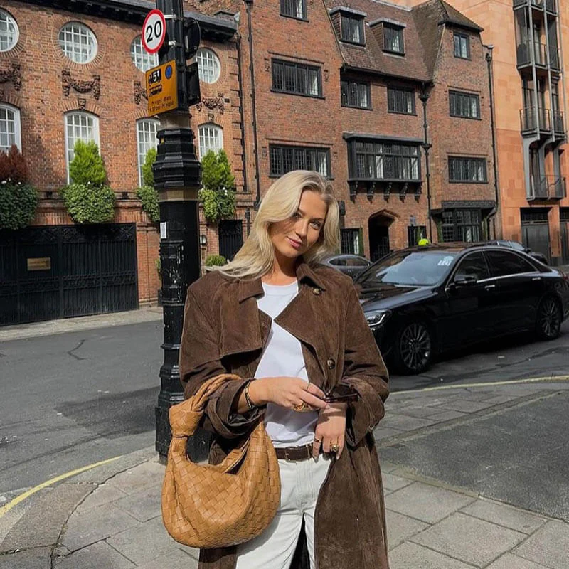 Linda – Belted Trench Coat with Long Sleeves - Image 3