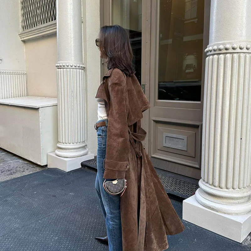 Linda – Belted Trench Coat with Long Sleeves - Image 4