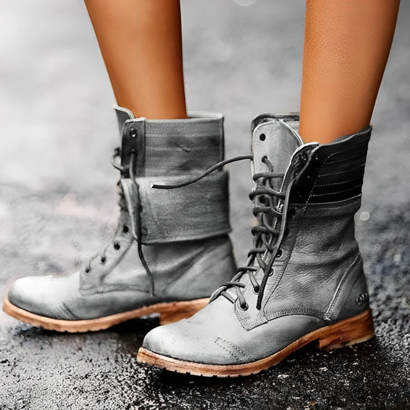 Luna – Women's ankle boots with high buckle and lace-up fastening - Image 6