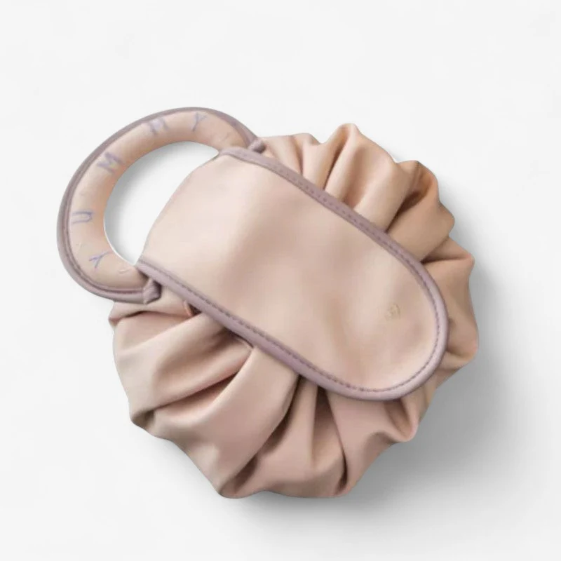 Margaret – Large Capacity Portable Drawstring Makeup Bag - Image 2