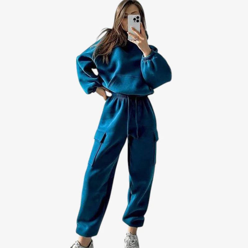 Women’s Hoodie & Jogging Pants Tracksuit Set - Image 2