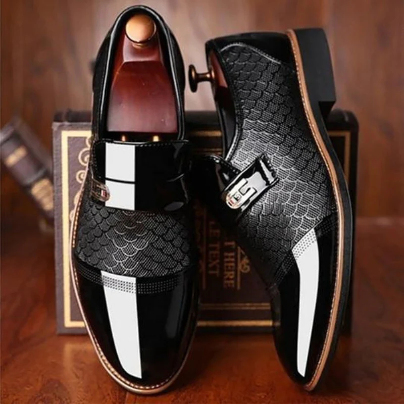 Nathan – Round Toe Shoes with a Pressed Pattern - Image 7