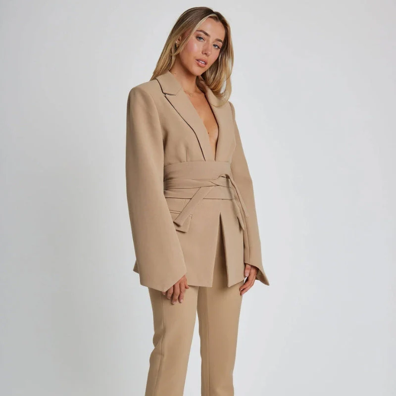 Olivia – Blazer with Lapel Collar & Waist Belt - Image 5