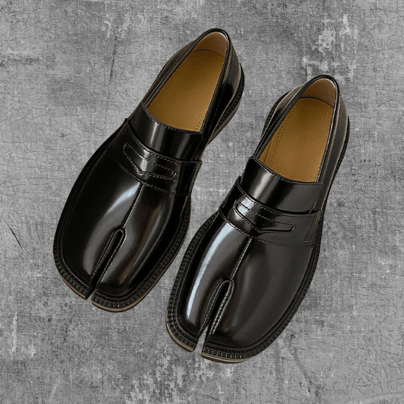 Reuben - Split Toe Non Slip Shoes With Thick Sole - Image 2