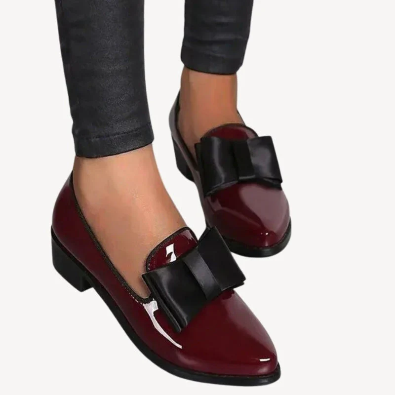 Sarah – Pointed Toe + Bow Shoes and Chunky Heel - Image 4