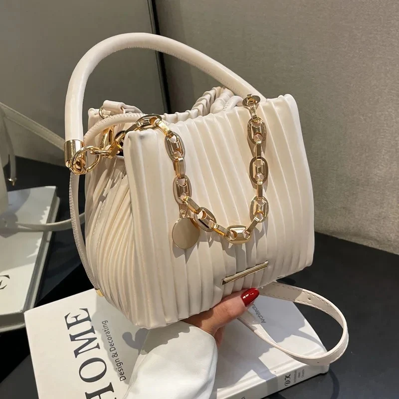 Sophia – Shoulder Bag with Handle and Adjustable Shoulder Strap - Image 4