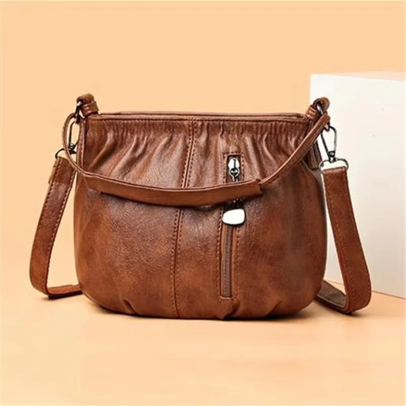 Sophie – Shoulder bag with long strap and handle - Image 5