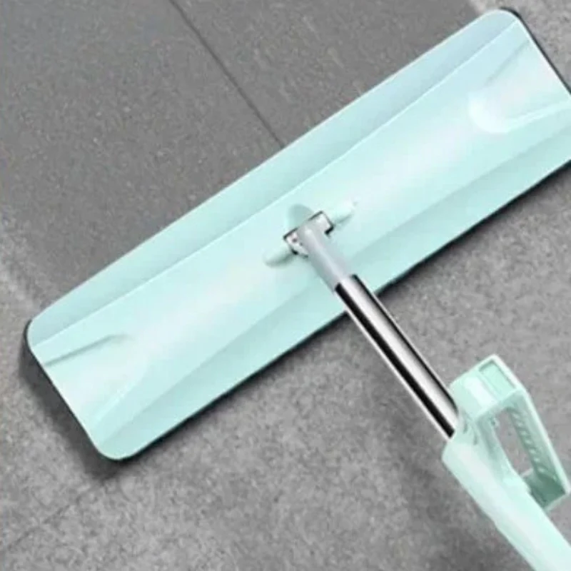 SpinClean – Rotating Floor Mop with Washable Mop Pads - Image 3
