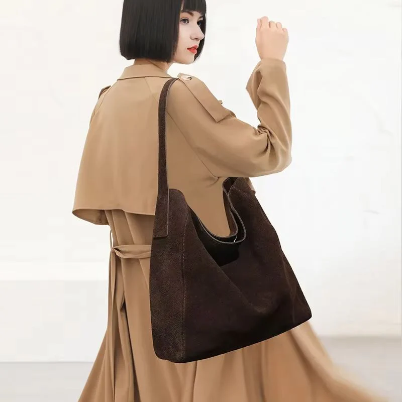 Women’s Crossbody Zipper Closure Bag - Image 3